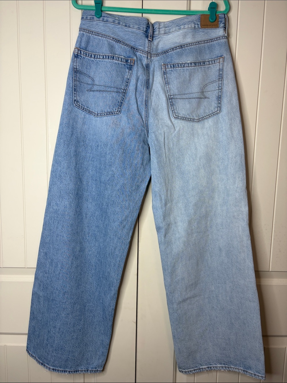 American Eagle Outfitters Skater Two Toned Wide-Leg Distressed Jeans 12 - Picture 6 of 13